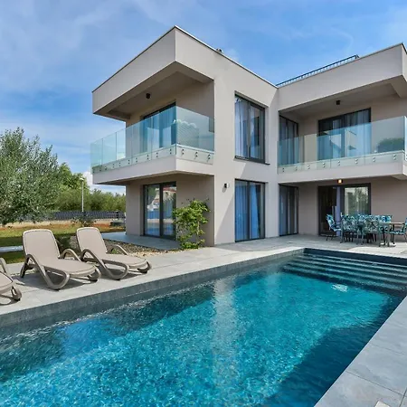 Jean-Marie Villa Zaton  Exterior photo